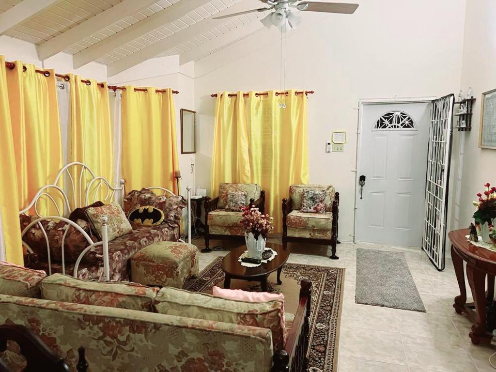 Florence Hall L&V Paradise Vacation # 1 מראה חיצוני תמונה